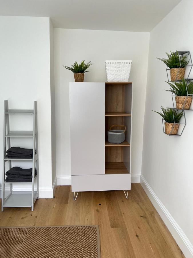 Lovely 1 Bed Flat *Free Parking* Hoe/Barbican Plymouth Exteriör bild