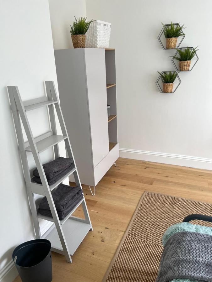 Lovely 1 Bed Flat *Free Parking* Hoe/Barbican Plymouth Exteriör bild